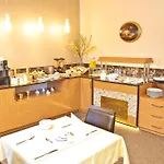 Hotel Ganita 3*